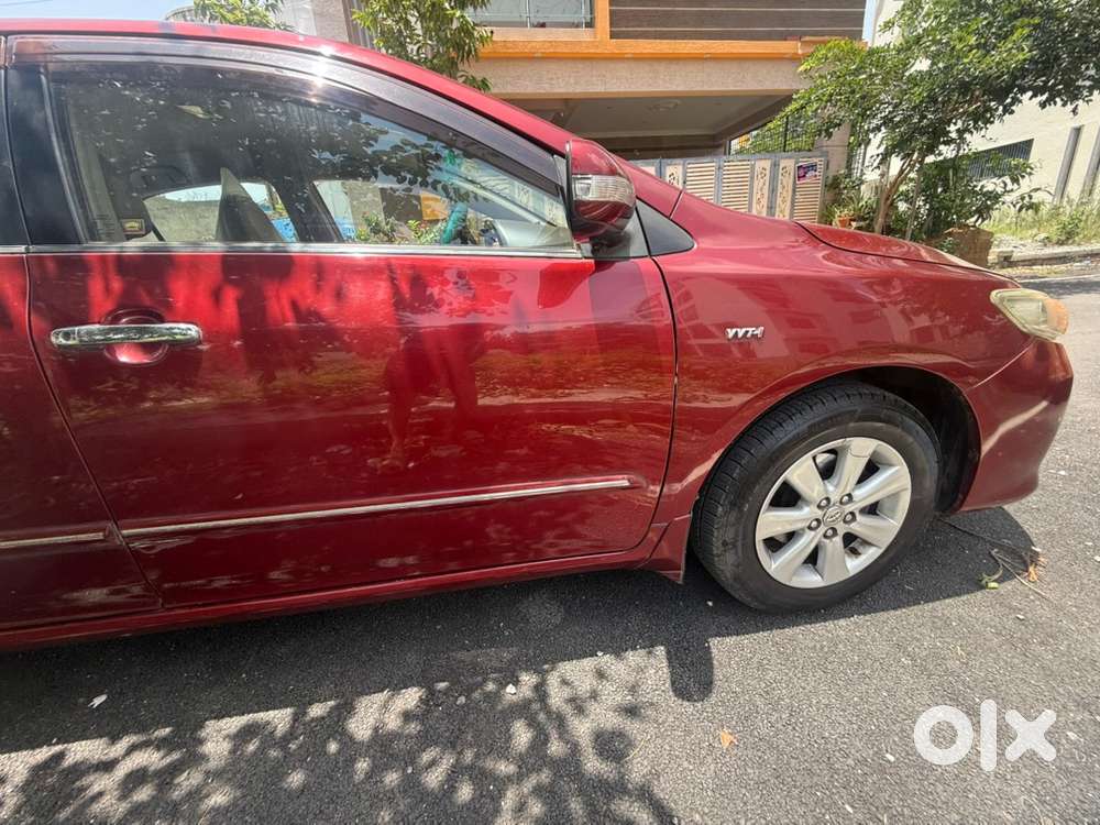 Toyota Corolla Altis 1.8 J At Petrol (2009)