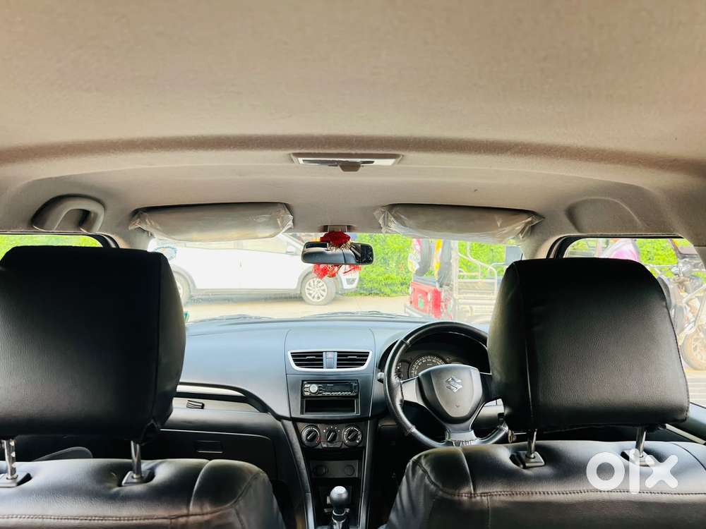 Maruti Suzuki Swift Lxi Option, 2015