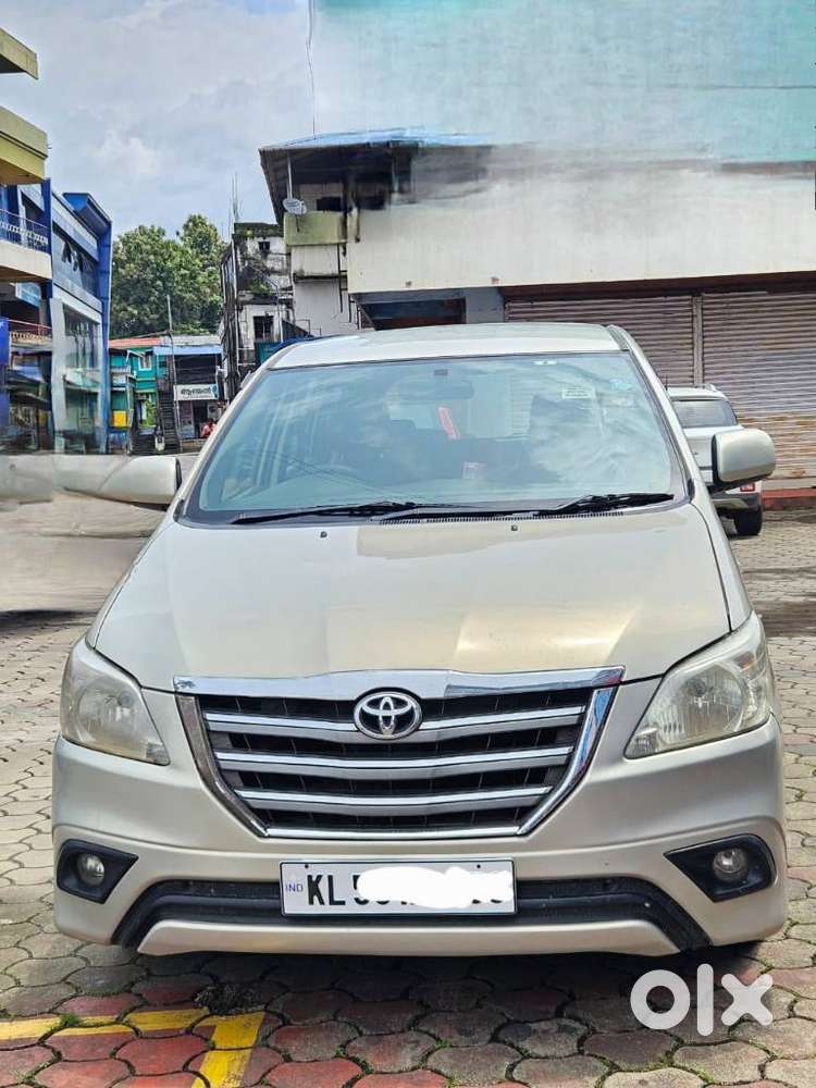Toyota Innova [2013-2016] 2.5 G4 7 Str, 2015, Diesel