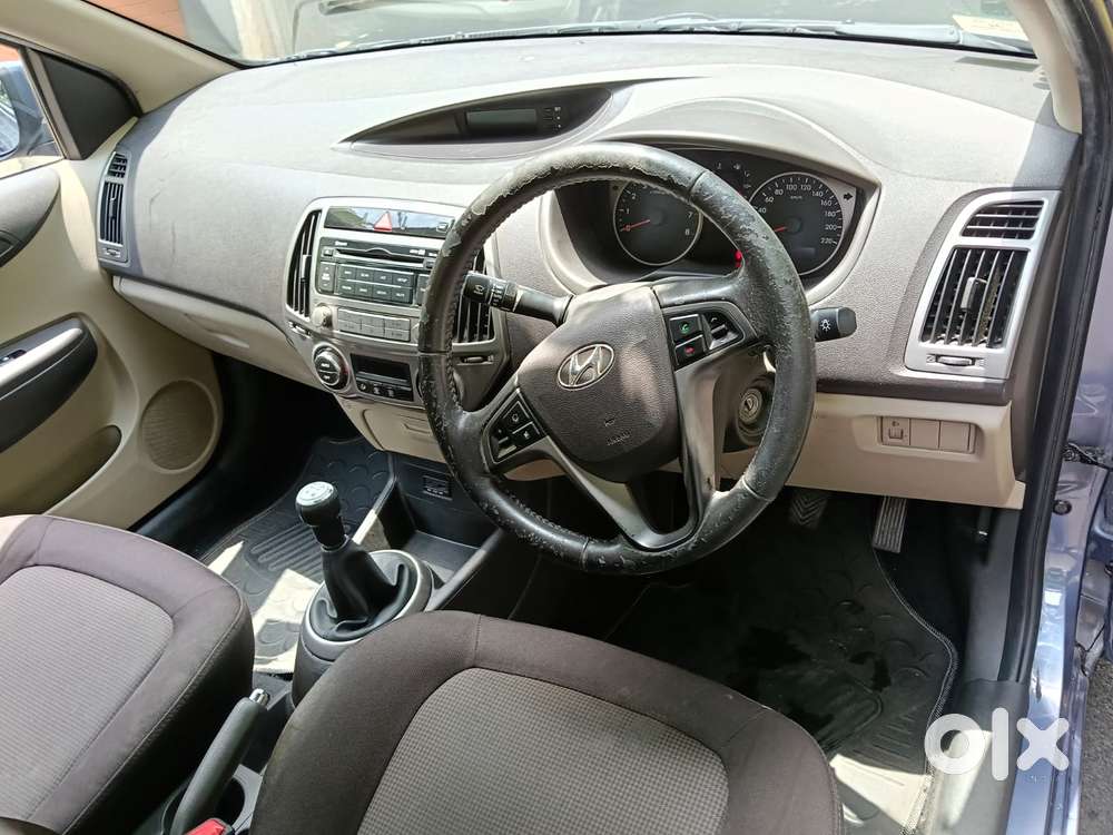 Hyundai I20 Sportz 1.2 Bs-iv, 2014, Petrol