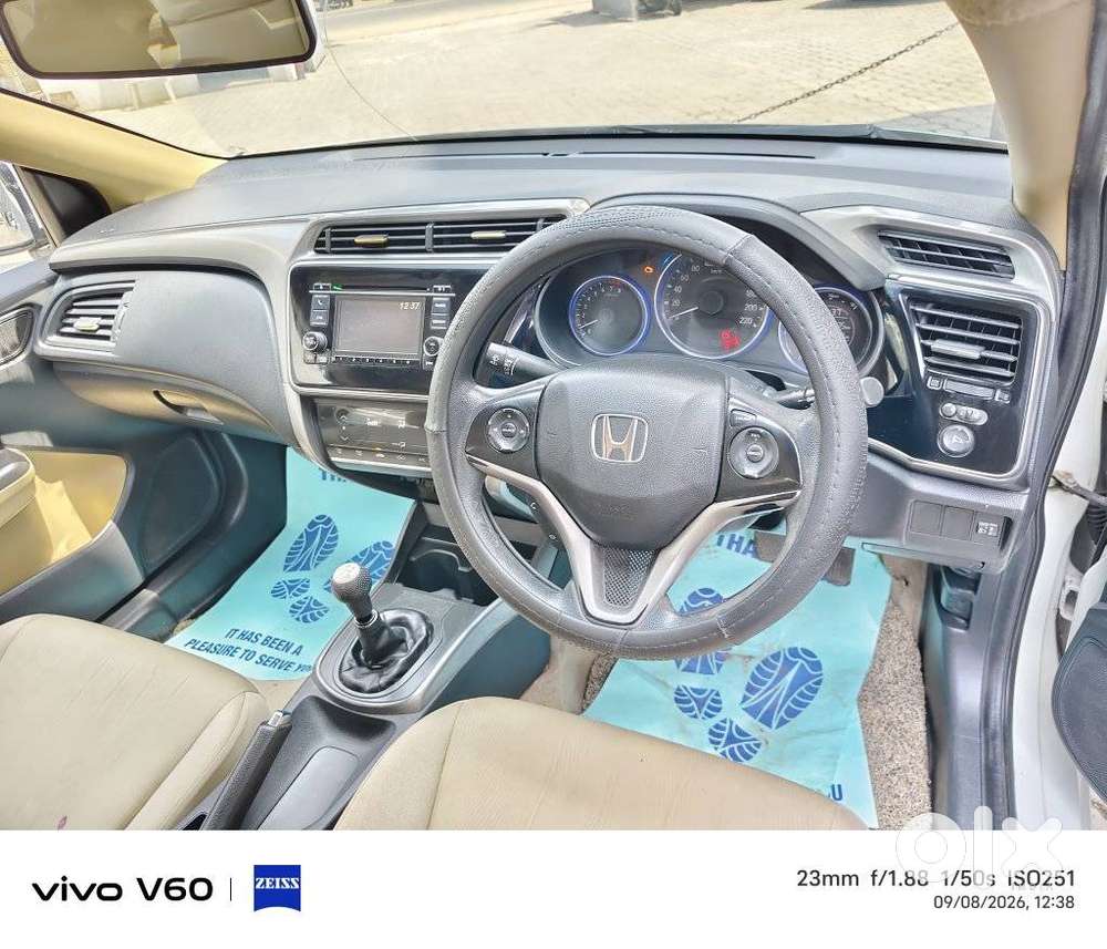 Honda City V Mt, 2015, Petrol