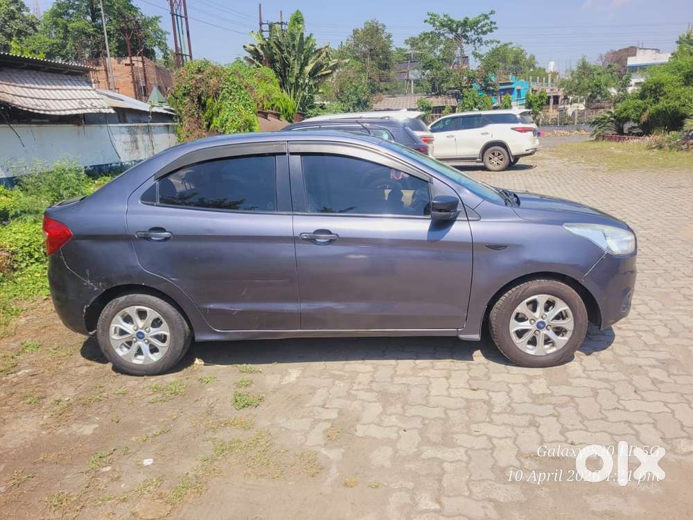 Ford Figo Aspire Titanium Blu, 2017, Petrol