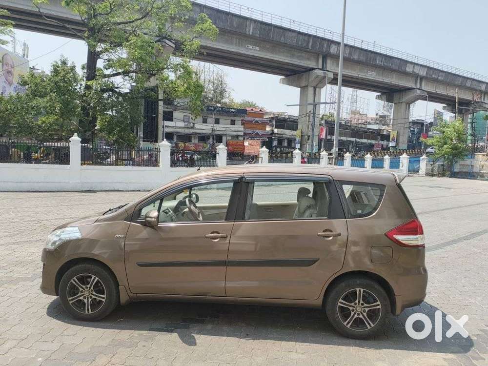 Maruti Suzuki Ertiga Vdi Shvs, 2013, Diesel