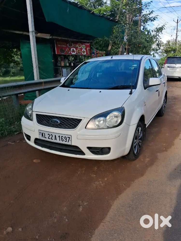 Well Maintained Powerfull Neat And Clean Vehicle
Good For Family Use