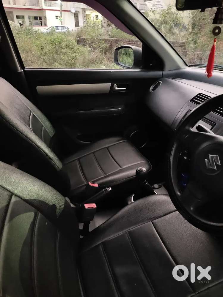 Maruti Suzuki Swift 2010 Petrol 120000 Km Driven