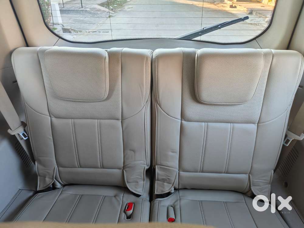 Mahindra Xuv500 W10 Awd, 2017