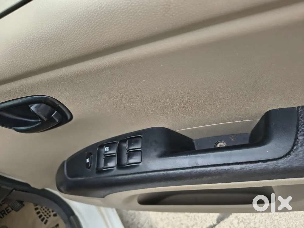 Showroom Single Owner Hyundai I10 Magna Well Maintained