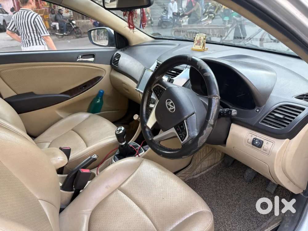 Hyundai Verna Vtvt 1.6 Sx, 2011, Petrol
