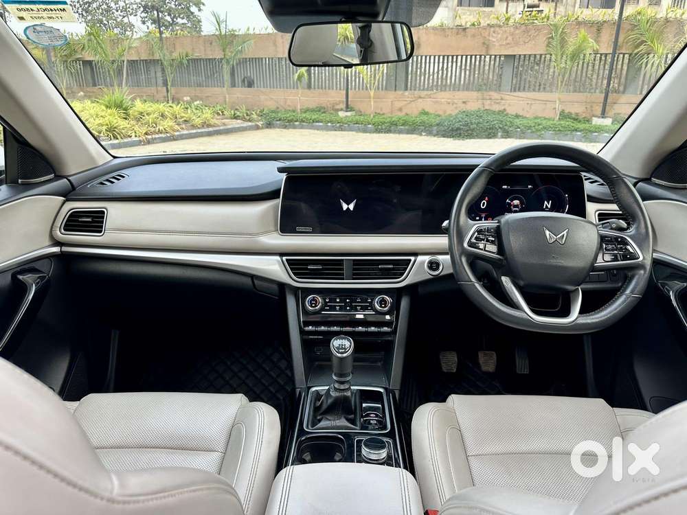 Mahindra Xuv700 2.2 Ax 7 Diesel Mt Str, 2022, Diesel