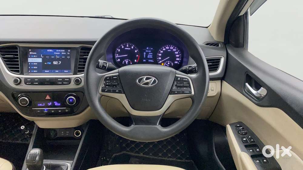Hyundai Verna 1.6 Vtvt Sx, 2019, Petrol