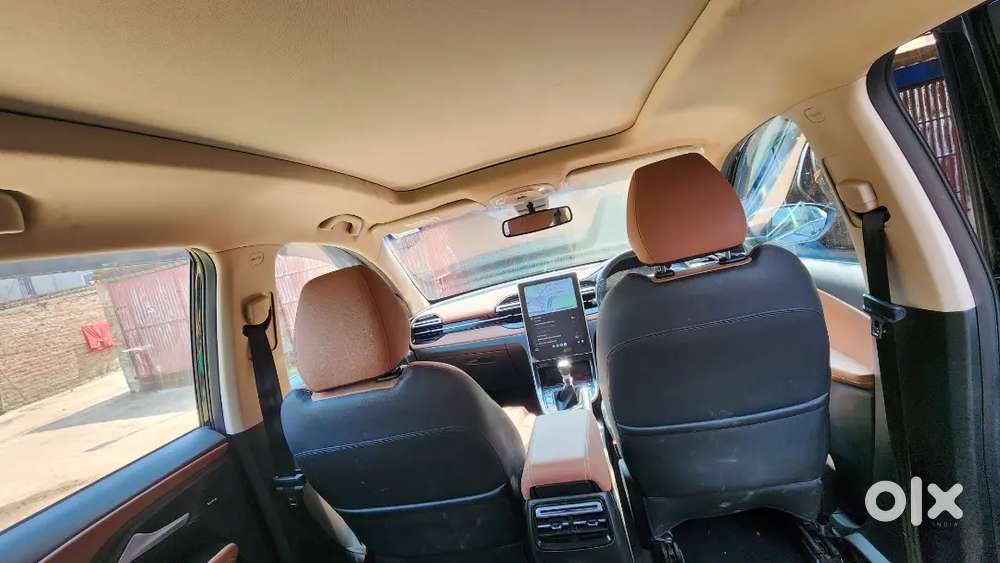 Mg Hector Plus 2024 Diesel 14000 Km Driven