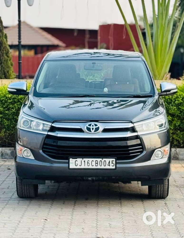 Toyota Innova Crysta 2.8 Z, 2016, Diesel