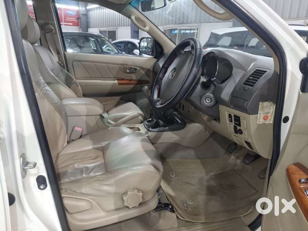 Toyota Fortuner, 2011, Diesel