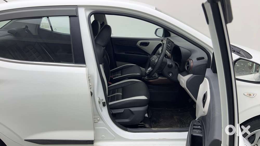Hyundai Aura [2023-ongoing] 1.2 S Petrol Manual, 2021, Petrol