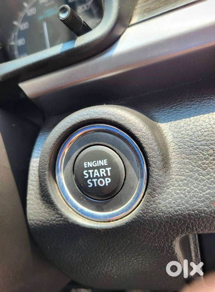Maruti Suzuki Xl6 1.5 Alpha Mt, 2022, Petrol