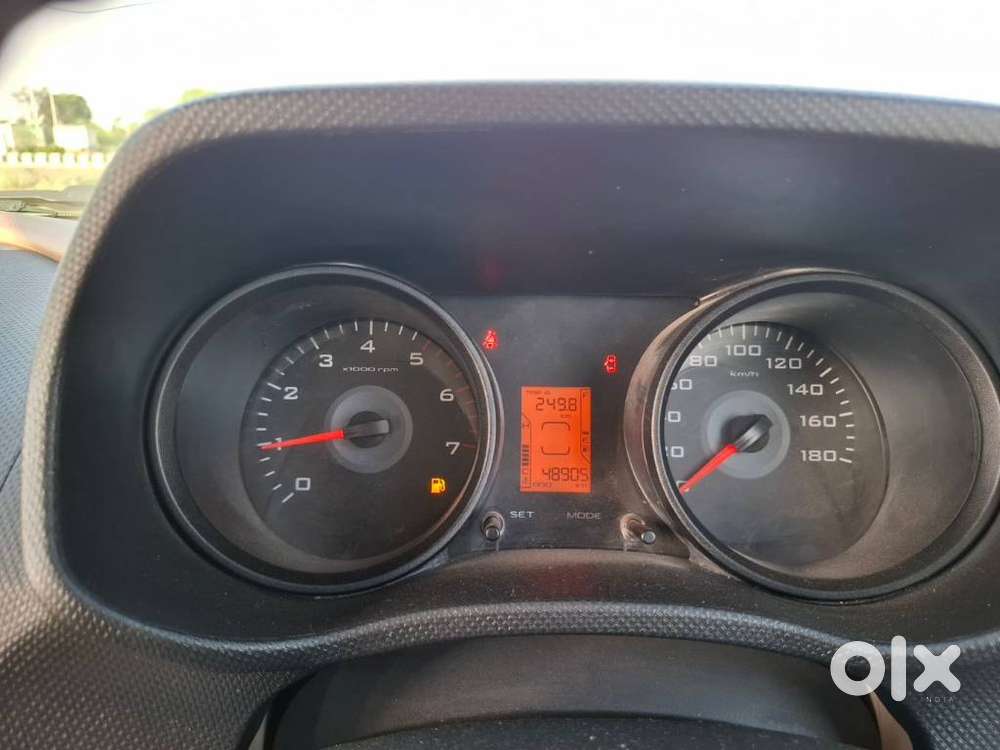 Mahindra Tuv 300 T4 Plus, 2019, Diesel