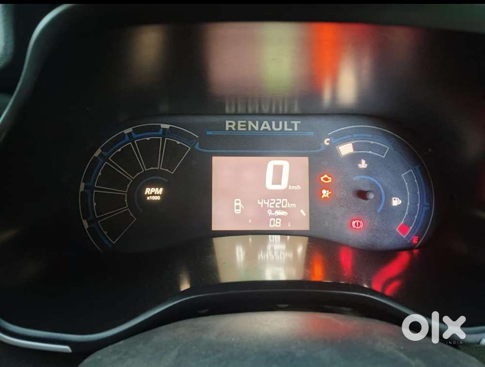 Renault Triber Rxl, 2020, Petrol