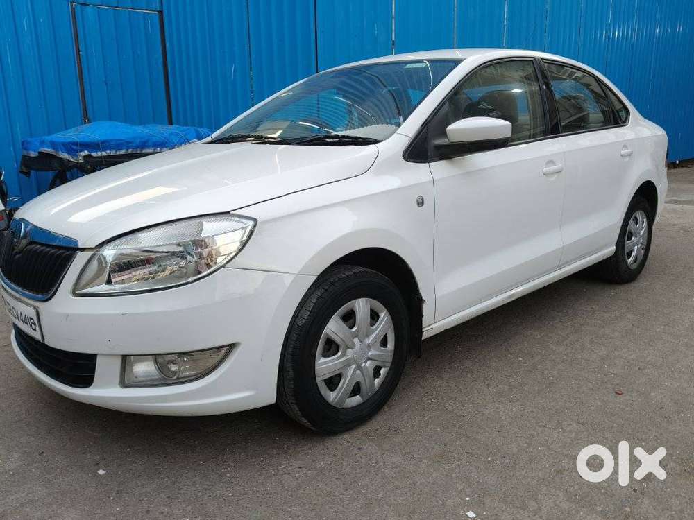 Skoda Rapid Elegance Mpi, 2012, Petrol
