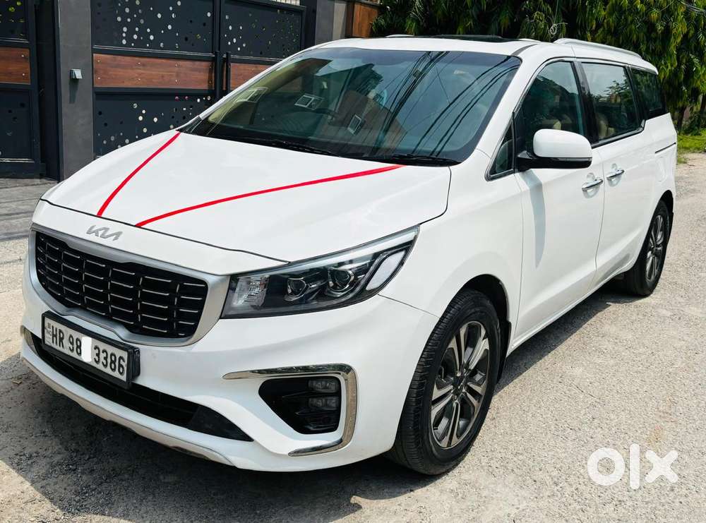 Kia Carnival Prestige, 2023, Diesel