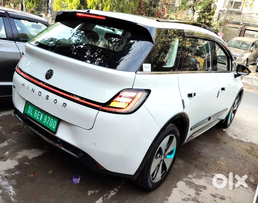 Mg Windsor Ev Essence, 2024, Electric