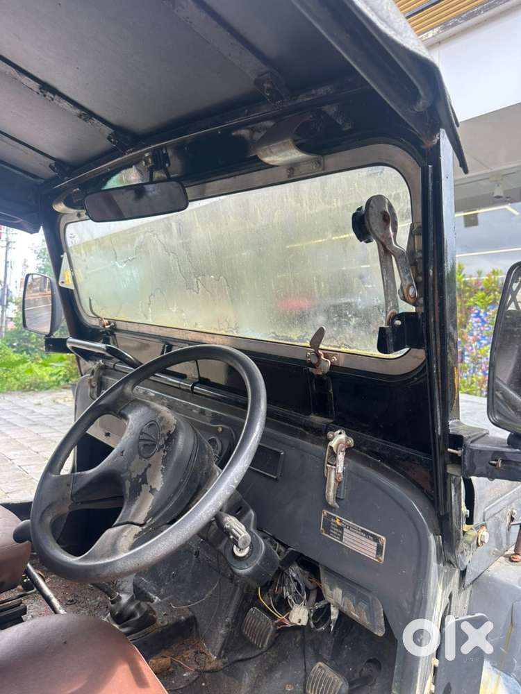 Mahindra Jeep 1994