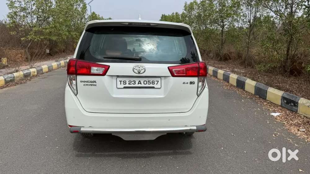 Toyota Innova Crysta 2021 Diesel 7 Str