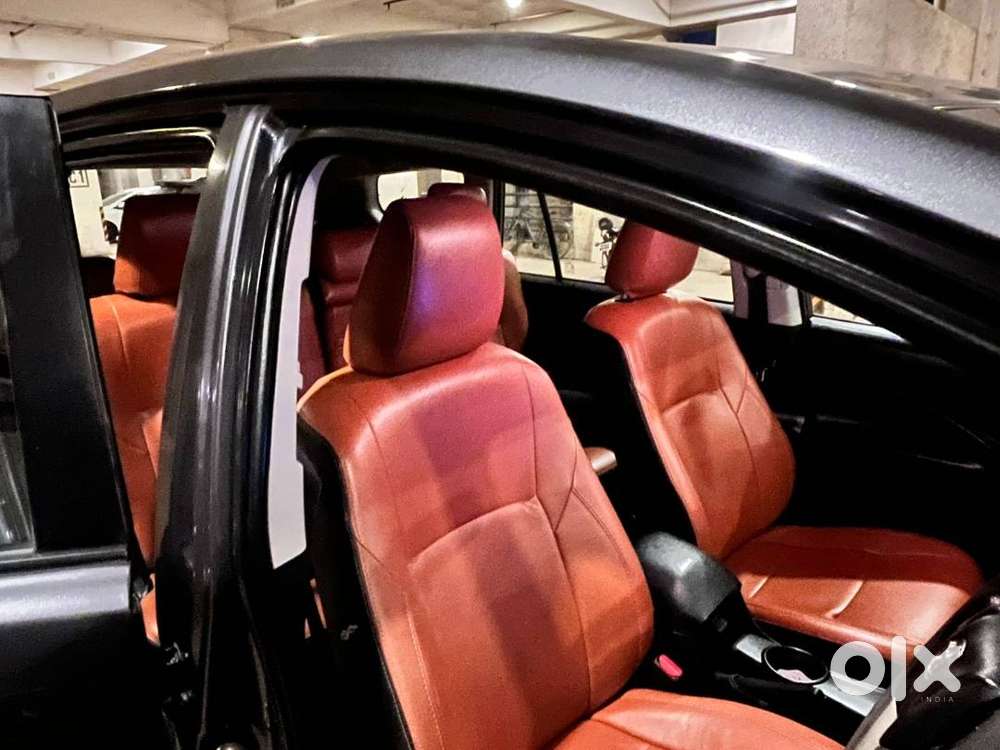 Toyota Innova Crysta 2018 Diesel Well Maintained