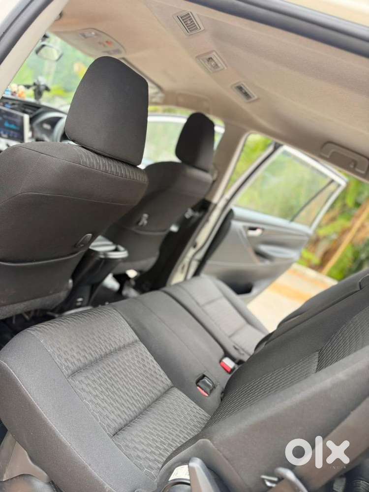 Innova Crysta 2024 -2025, 39000km