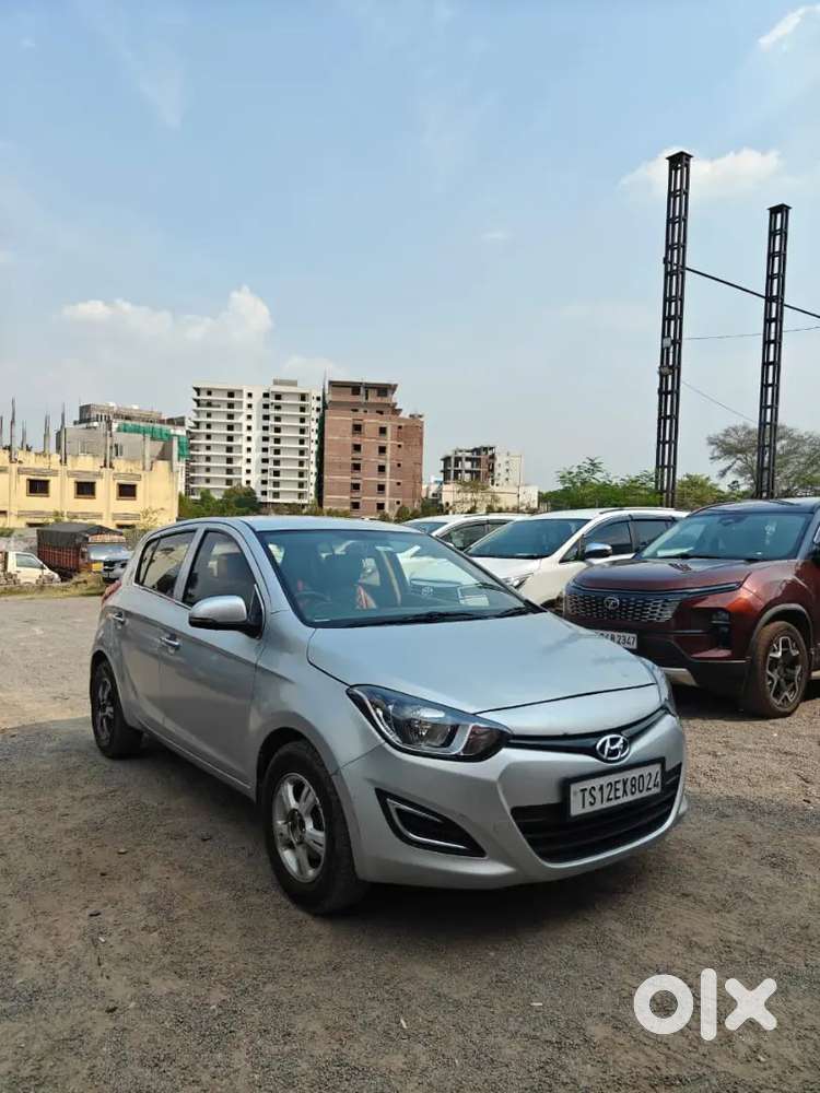 Hyundai I20 Magna Diesel 2013  Diesel  Well Maintained  Negotiable.