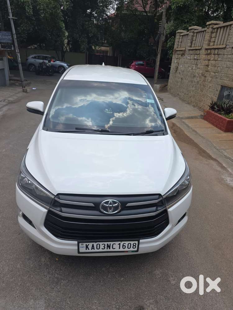 Toyota Innova Crysta 2.4 G Plus Mt 8 Str, 2018, Diesel