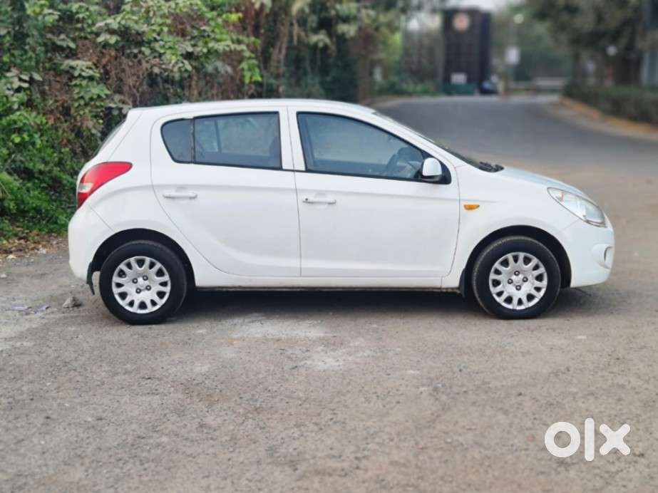 Hyundai I20 2009-2011 Magna, 2011, Petrol