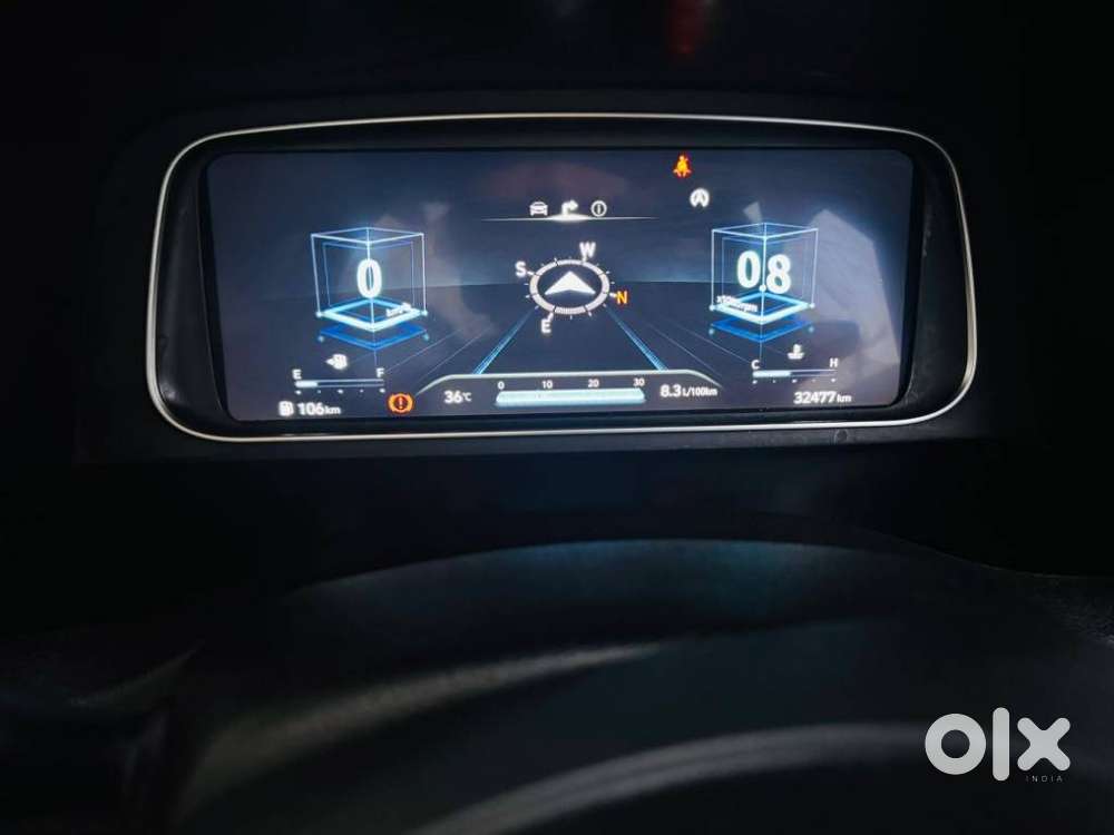 Hyundai Alcazar, 2023, Petrol