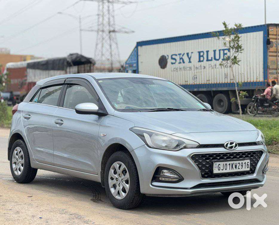 Hyundai I20 Magna 1.2 Mt, 2019, Petrol
