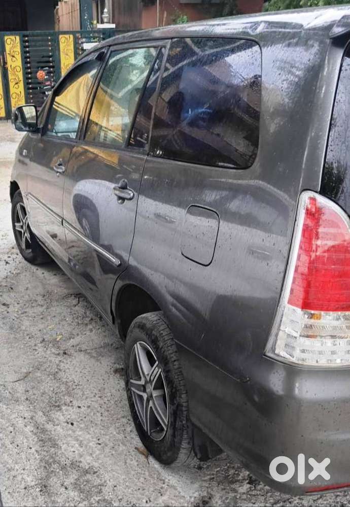 Innova 2.0 Gx 8seater