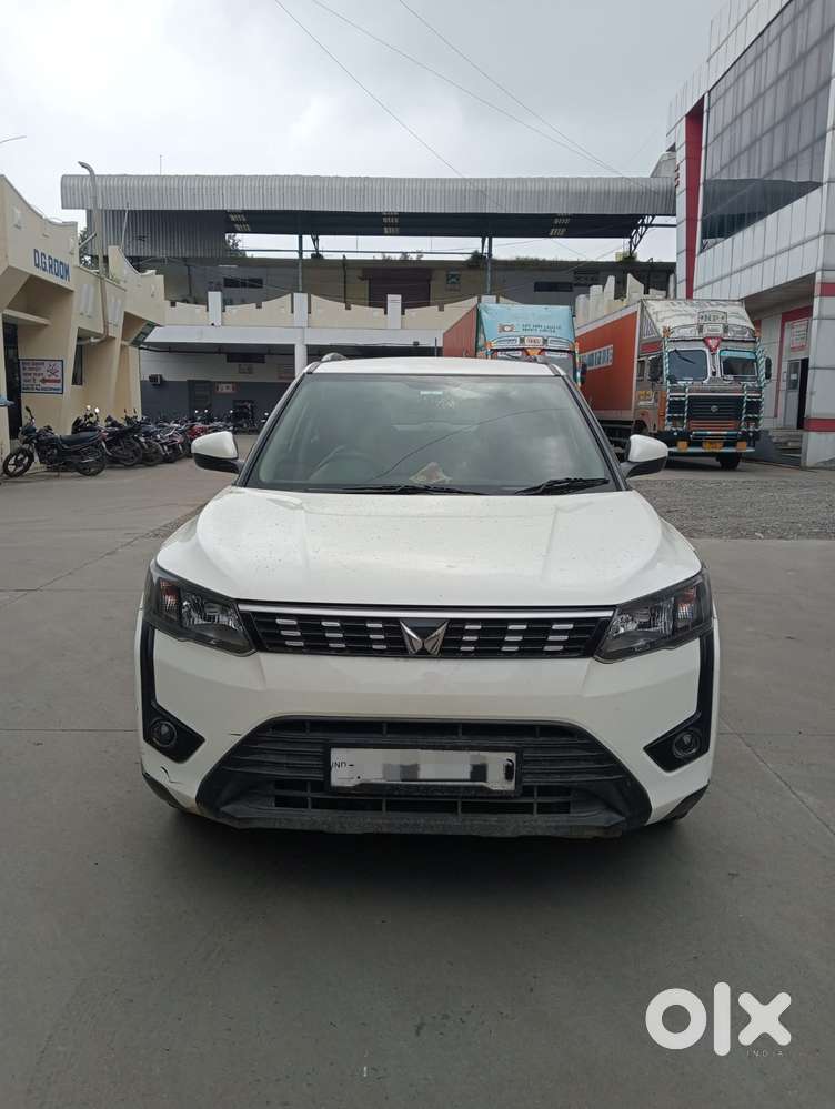 Mahindra Xuv300 W6, 2023, Petrol