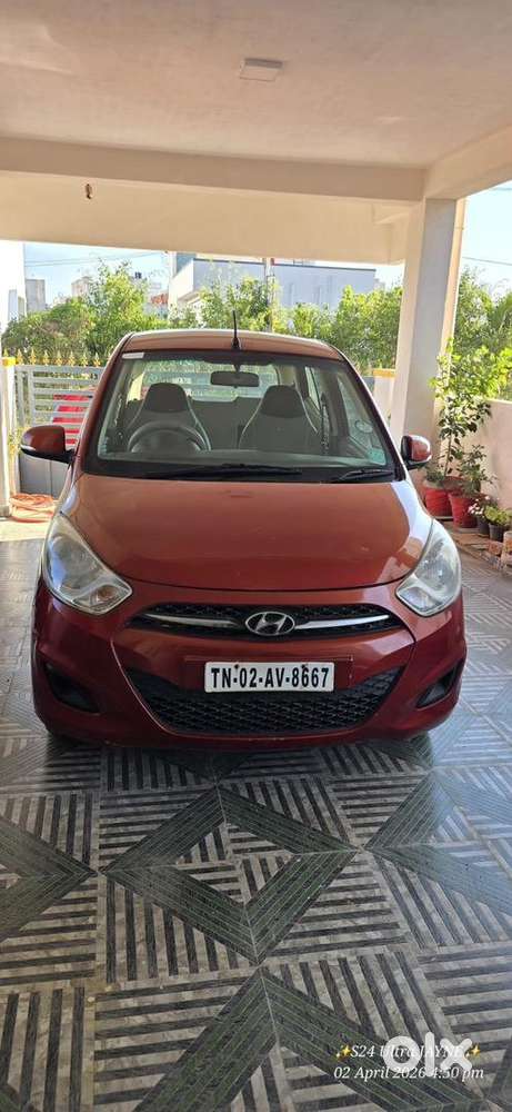 Hyundai Car Manual 2012 Negotiable
