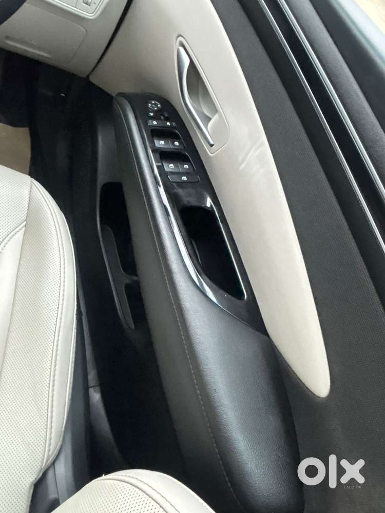 Hyundai Tucson 2.0 Signature Petrol At, 2024, Petrol