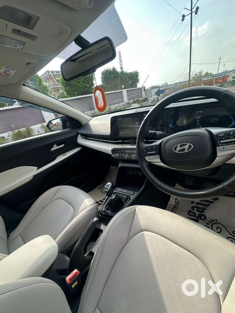 Hyundai Verna 2025 23000 Km Driven