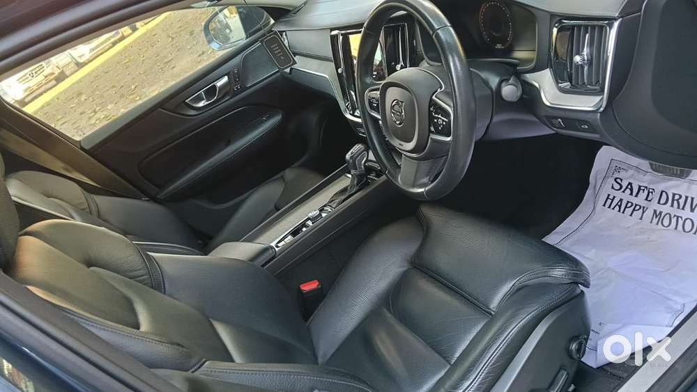 Volvo S60 T4 Petrol (top End) 2021 Dec 2022 Model | Bangalore