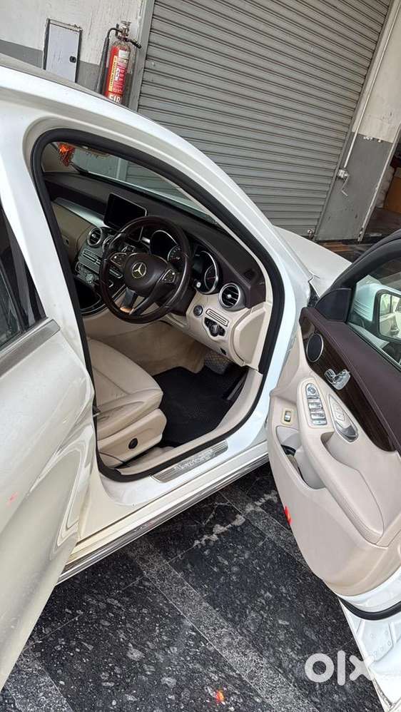 Mercedes-benz C-class 2017 Diesel Well Maintained