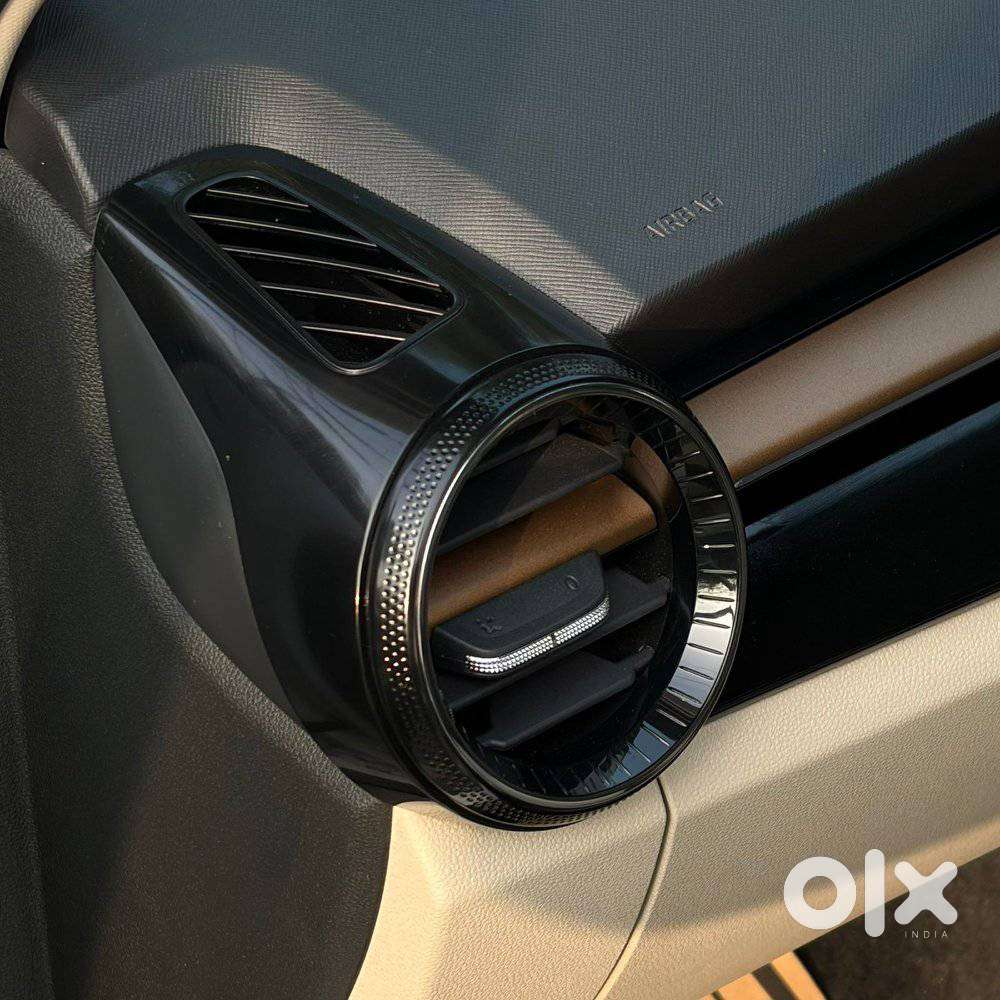 Skoda Slavia Style 1.0l Tsi At, 2024, Petrol