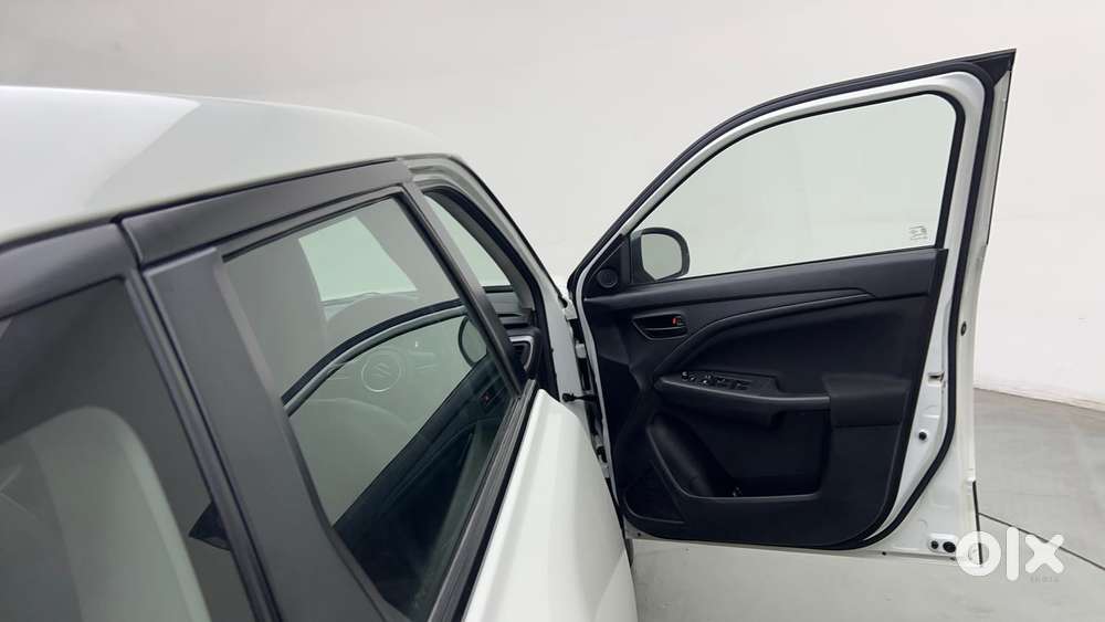 Maruti Suzuki Vitara Brezza 1.5 Zxi Plus At Dual Tone, 2023, Petrol