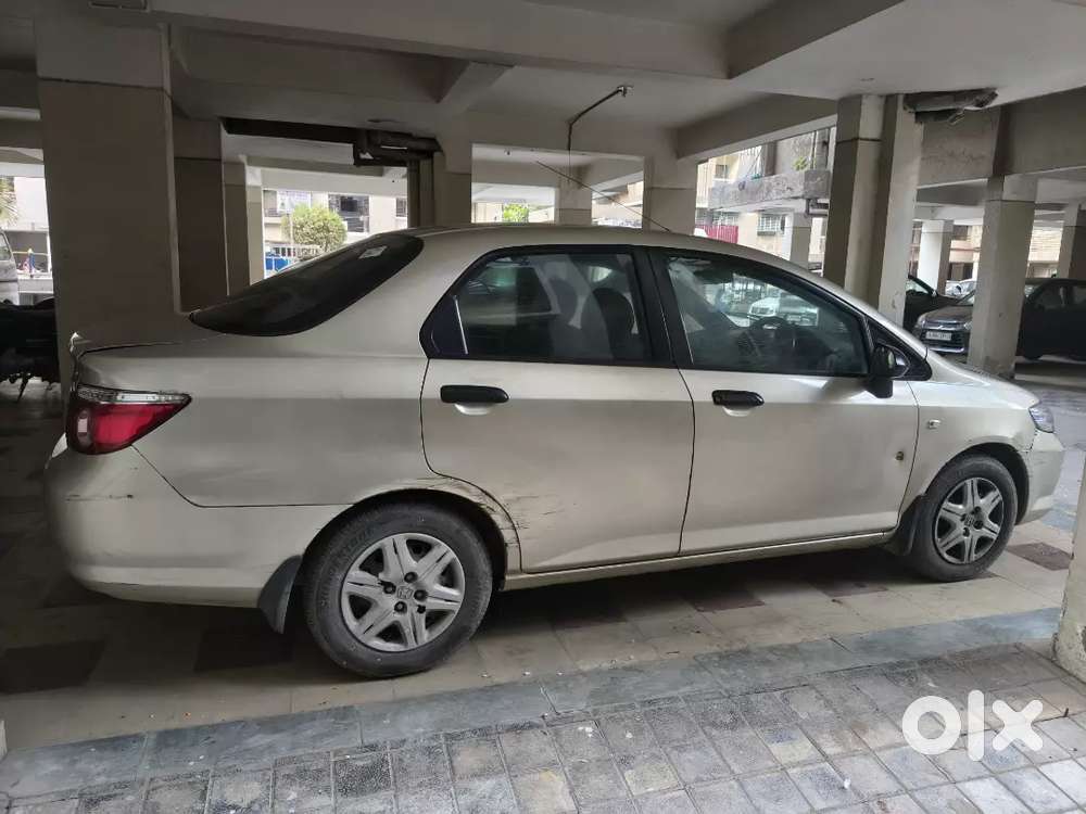 Honda City Zx 2006 Cng & Hybrids Good Condition