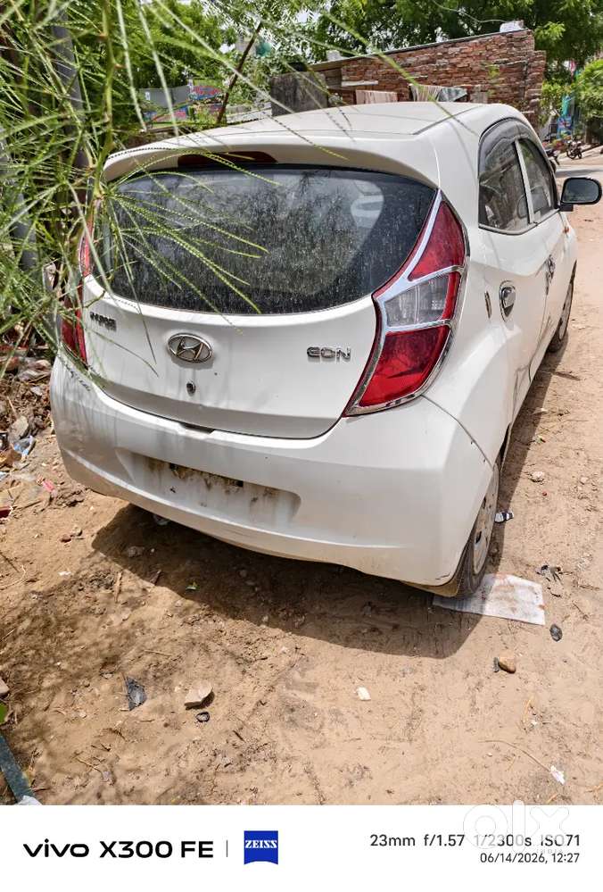 Hyundai Eon 2018 Petrol Well Maintained
