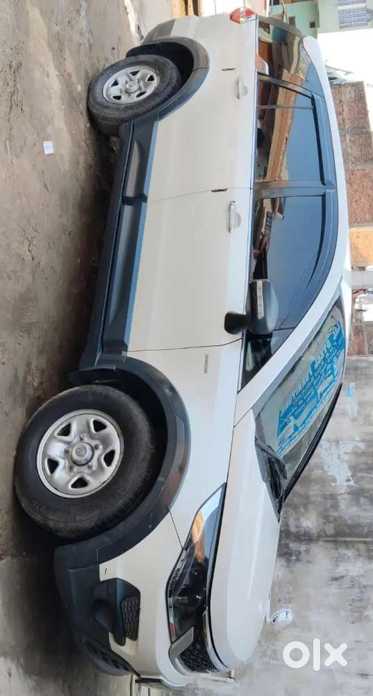 Tata Hexa 2.2 Xe 2017