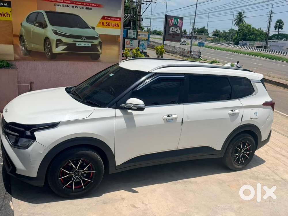 Kia Carens Petrol 2022