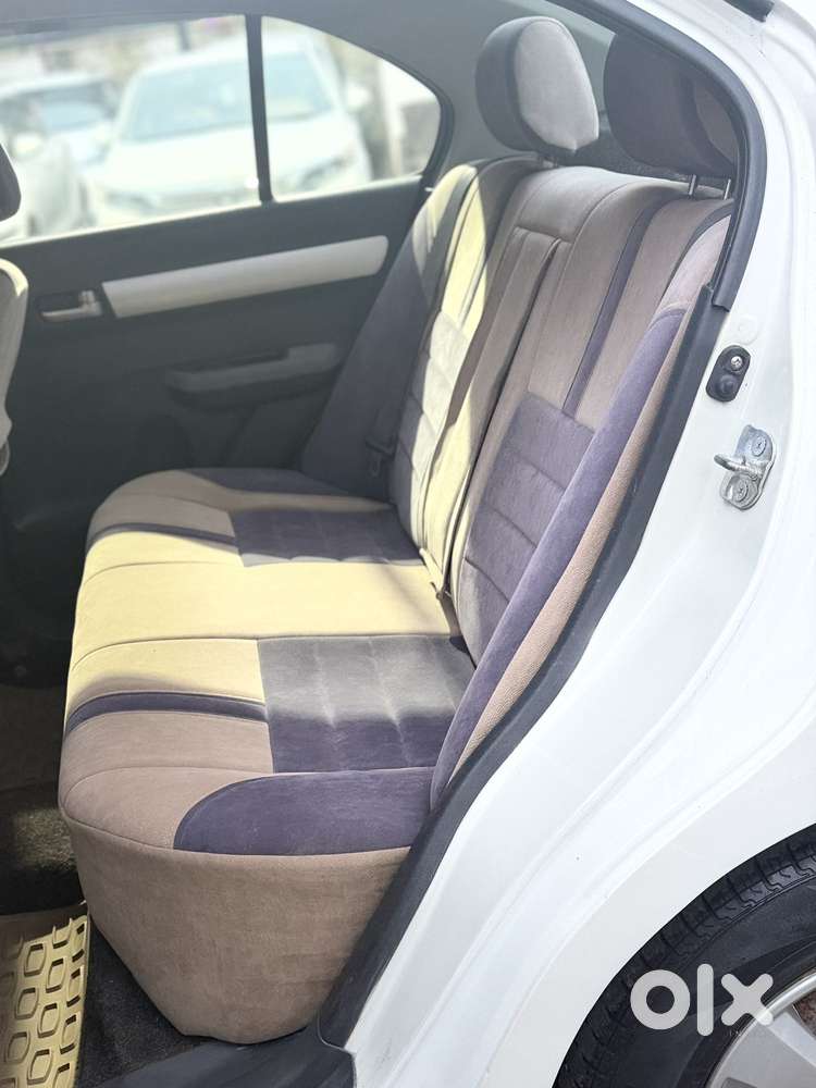 Maruti Suzuki Swift Dzire 1.3 Vxi, 2011, Cng & Hybrids