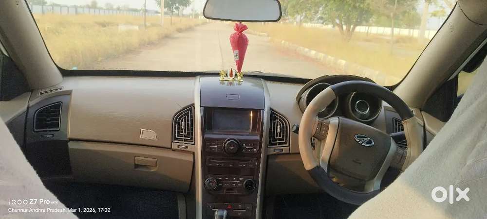 Mahindra Xuv500 2015 Diesel 185000 Km Driven