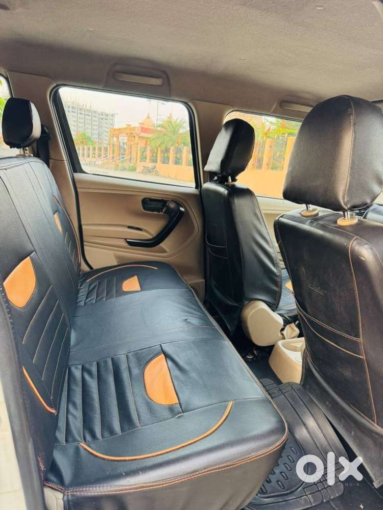 Mahindra Tuv 300 T4, 2020, Diesel