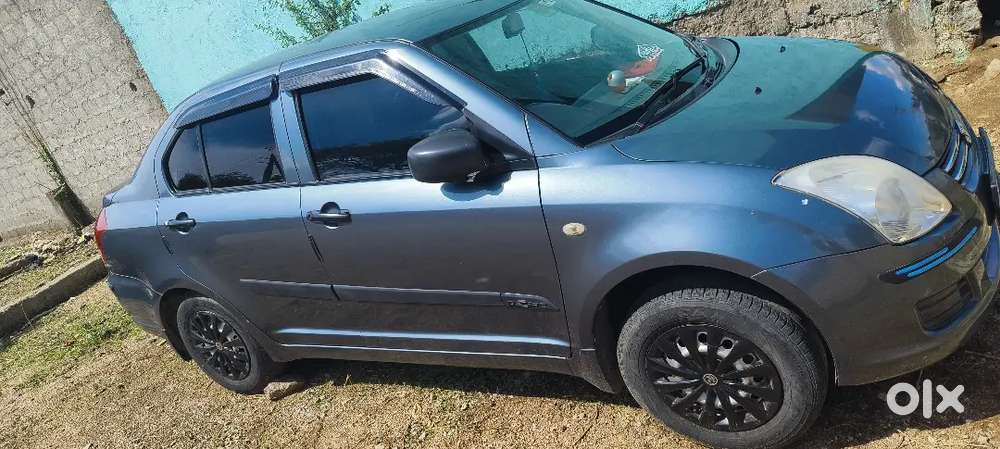 Maruti Suzuki Dzire 2011 Petrol 70000 Km Driven Neight Condition